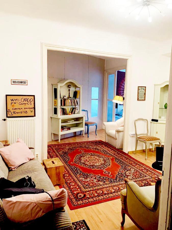 Cargo Rooms And Apartment บูดาเปสต์ ภายนอก รูปภาพ